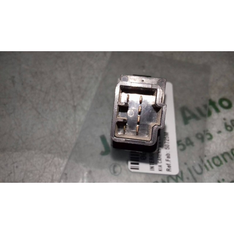 Recambio de interruptor para kia carens 2.0 crdi ex monovolumen referencia OEM IAM 50725M 4+2 PINES LIMPIA TRASERO