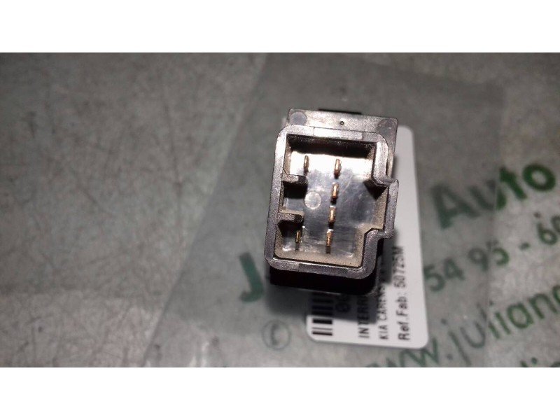 Recambio de interruptor para kia carens 2.0 crdi ex monovolumen referencia OEM IAM 50725M 4+2 PINES LIMPIA TRASERO