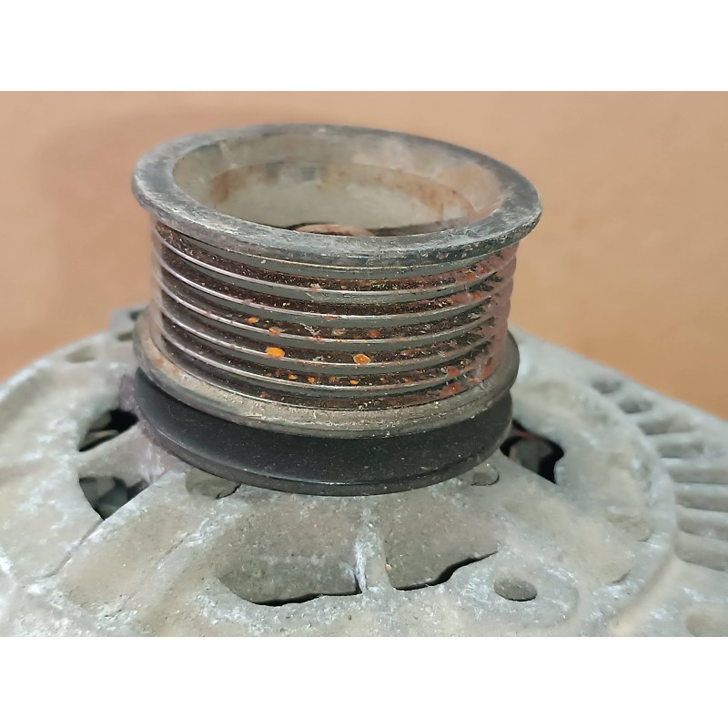 Recambio de alternador para skoda octavia berlina (1u2) referencia OEM IAM 0123320034 BOSCH 90A