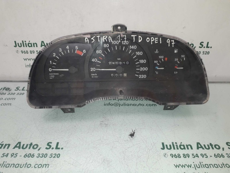 Recambio de cuadro instrumentos para opel astra f berlina básico referencia OEM IAM 81117675PP 90356303 VDO