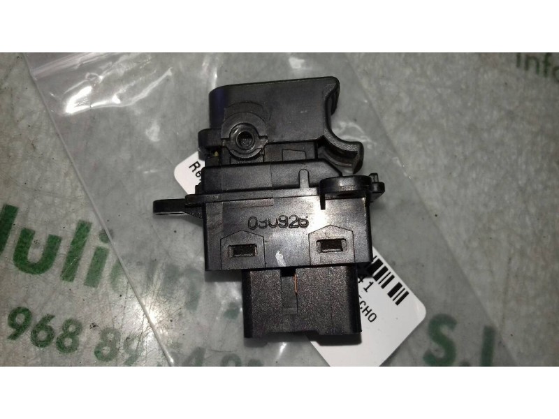 Recambio de mando elevalunas trasero derecho para kia soul burner referencia OEM IAM 4865201110  4+3 PINES