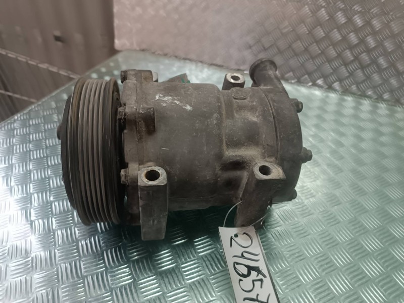 Recambio de compresor aire acondicionado para alfa romeo 147 (190) 1.6 t.spark eco distinctive referencia OEM IAM 60553652 SD7V1