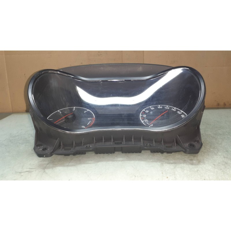 Recambio de cuadro instrumentos para opel corsa e edition ecoflex referencia OEM IAM 13499773 2469482 367030224
