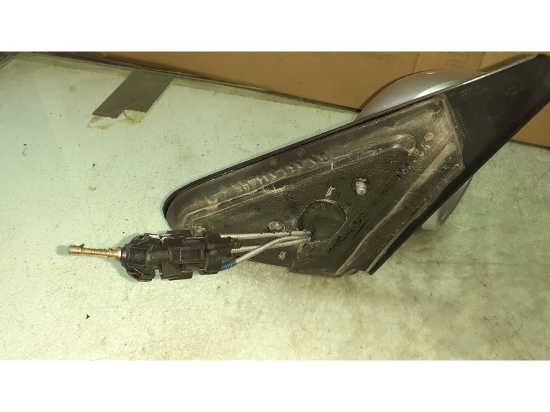 Recambio de retrovisor derecho para seat leon (1m1) signo referencia OEM IAM 1M0857034  MANUAL