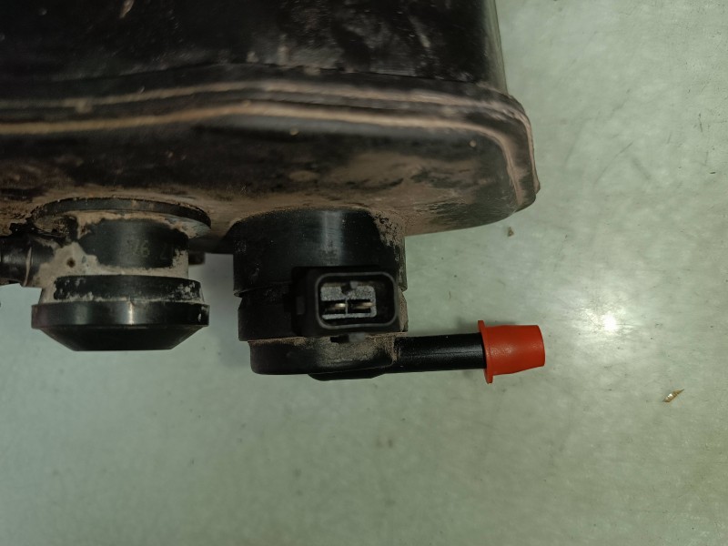 Recambio de filtro carbono activo para skoda octavia berlina (1u2) referencia OEM IAM 1J0201801C  CONECTOR 2 PINES