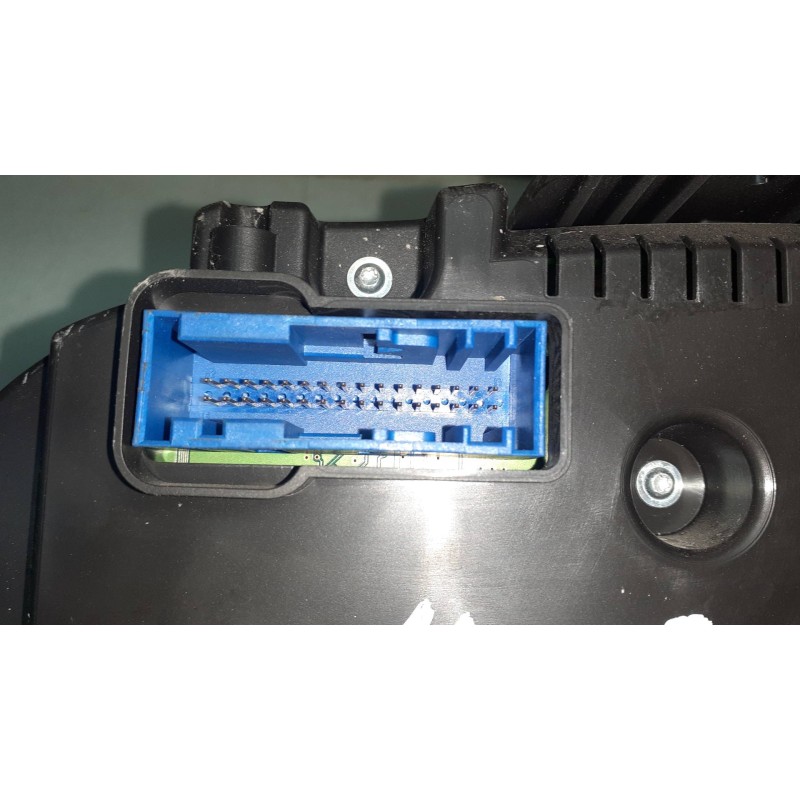 Recambio de cuadro instrumentos para opel corsa e edition ecoflex referencia OEM IAM 13499773 2469482 367030224
