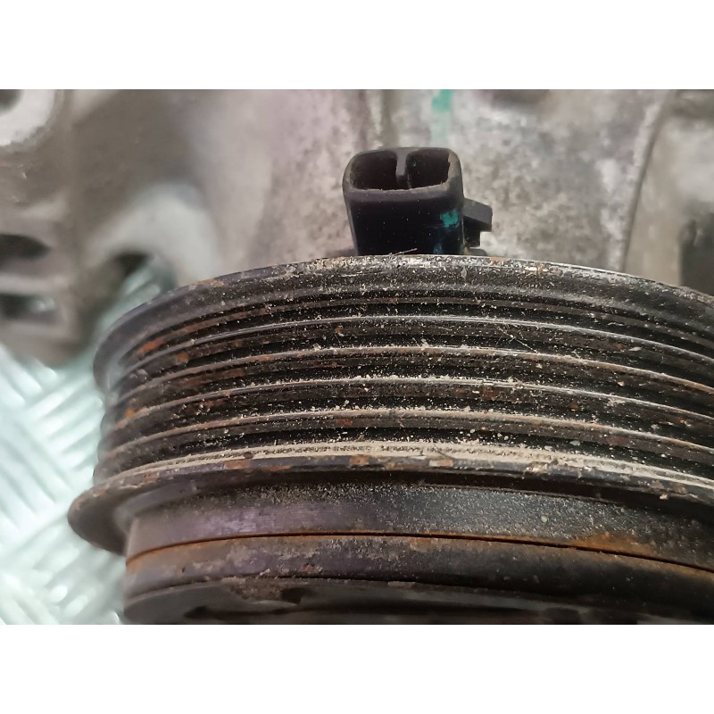 Recambio de compresor aire acondicionado para lancia ypsilon (101) 1.2 8v referencia OEM IAM 5A7875000 SCSB06 DENSO