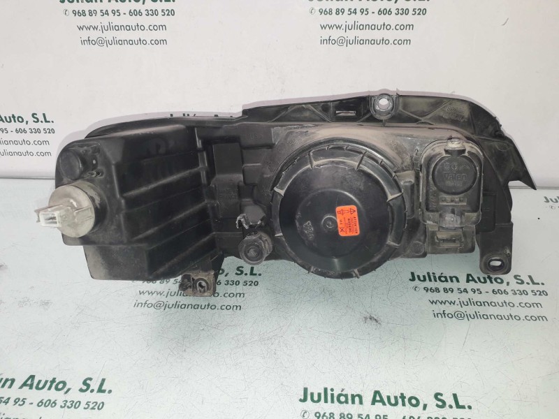 Recambio de faro izquierdo para peugeot 106 (s2) max d referencia OEM IAM 88202144  