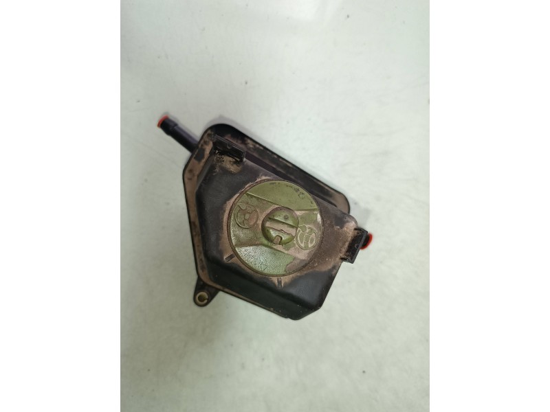 Recambio de deposito servo para skoda octavia berlina (1u2) referencia OEM IAM 1J0422371B  