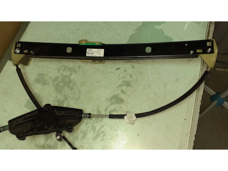 Recambio de elevalunas delantero izquierdo para audi a4 ber. (b8) basis referencia OEM IAM 8K0837461D BROSE ELECTRICO