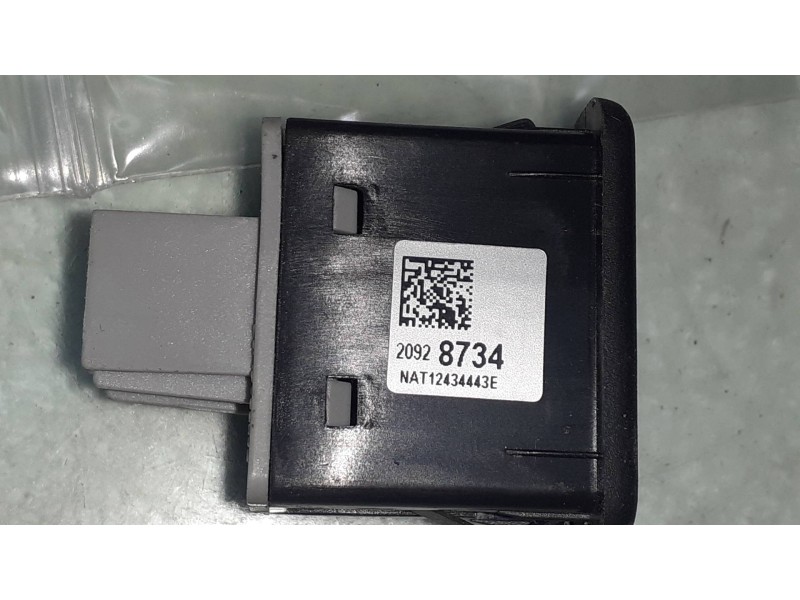 Recambio de interruptor para opel corsa e edition ecoflex referencia OEM IAM NAT12434443E 20928734 USB