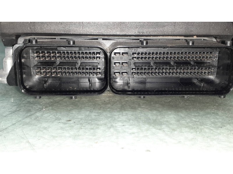 Recambio de centralita motor uce para audi a4 ber. (b8) basis referencia OEM IAM 8K0907352A 8K0920932 KIT - BOSCH