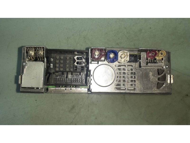 Recambio de sistema audio / radio cd para bmw serie 1 lim. (f40) 118i referencia OEM IAM 10R052029 5A0BE45 2016DJ7505