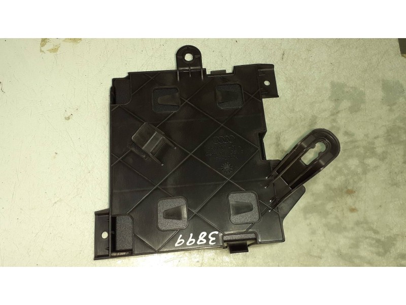 Recambio de modulo electronico para audi a4 ber. (b8) basis referencia OEM IAM 8K0907064JD 5DK00991869 BCM2