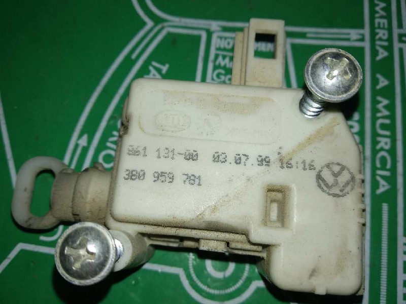 Recambio de motor cierre centralizado tapa combustible para seat ibiza (6k1) referencia OEM IAM 3B0959781 96113100 2 PINES Recambio de motor cierre centralizado tapa combustible para seat ibiza (6k1) referencia OEM IAM 3B0959781 96113100 2 PINES