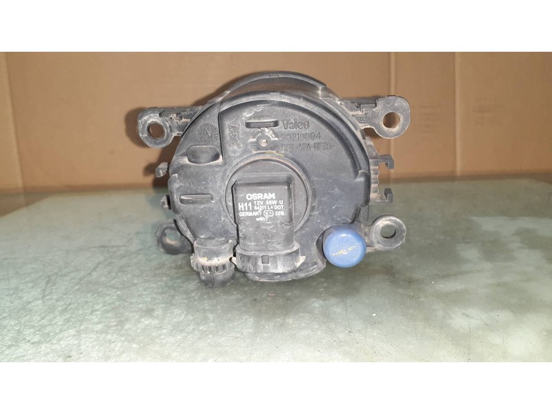 Recambio de faro antiniebla izquierdo para renault megane ii berlina 5p authentique referencia OEM IAM 99210094 VALEO CONECTOR 2