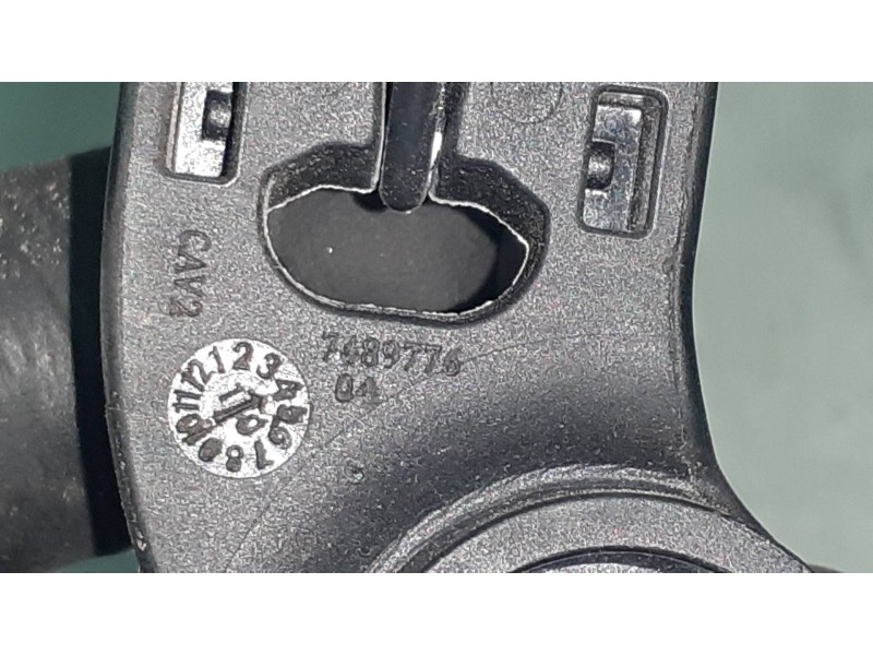 Recambio de brazo limpia trasero para bmw serie 1 lim. (f40) 118i referencia OEM IAM 8239447  7489776