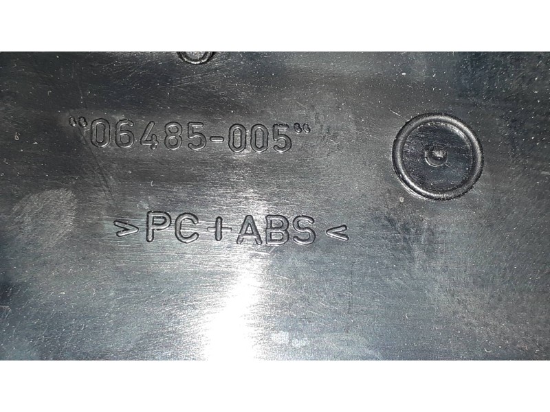 Recambio de rejilla aireadora para audi a4 ber. (b8) basis referencia OEM IAM 8T1820951E 06485005 06485006