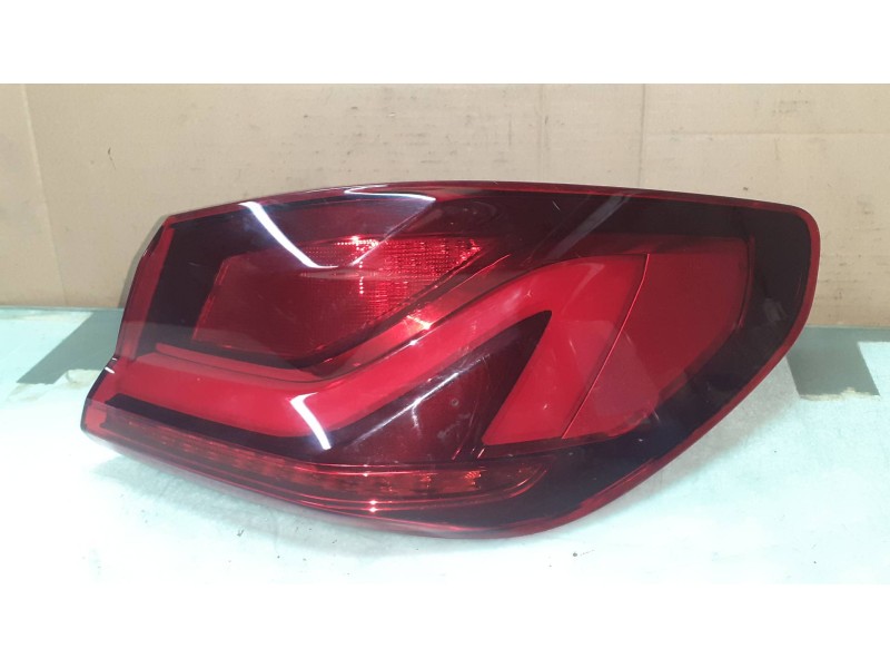 Recambio de piloto trasero derecho para bmw serie 1 lim. (f40) 118i referencia OEM IAM 647502 63217450644 647594R