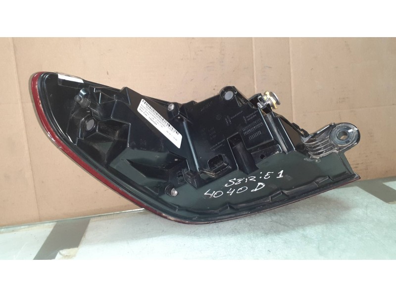 Recambio de piloto trasero derecho para bmw serie 1 lim. (f40) 118i referencia OEM IAM 647502 63217450644 647594R