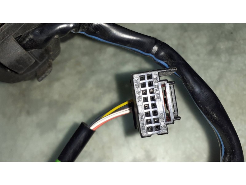 Recambio de retrovisor izquierdo para audi a4 ber. (b8) basis referencia OEM IAM 8K1857409 021053 ELECTRICO