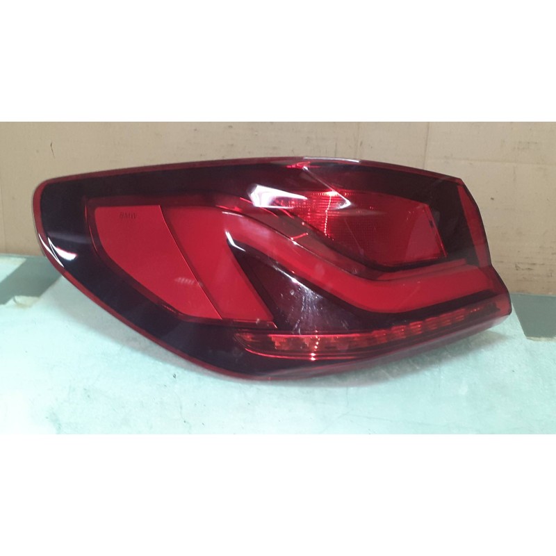 Recambio de piloto trasero izquierdo para bmw serie 1 lim. (f40) 118i referencia OEM IAM 63217450643 647501 647593L