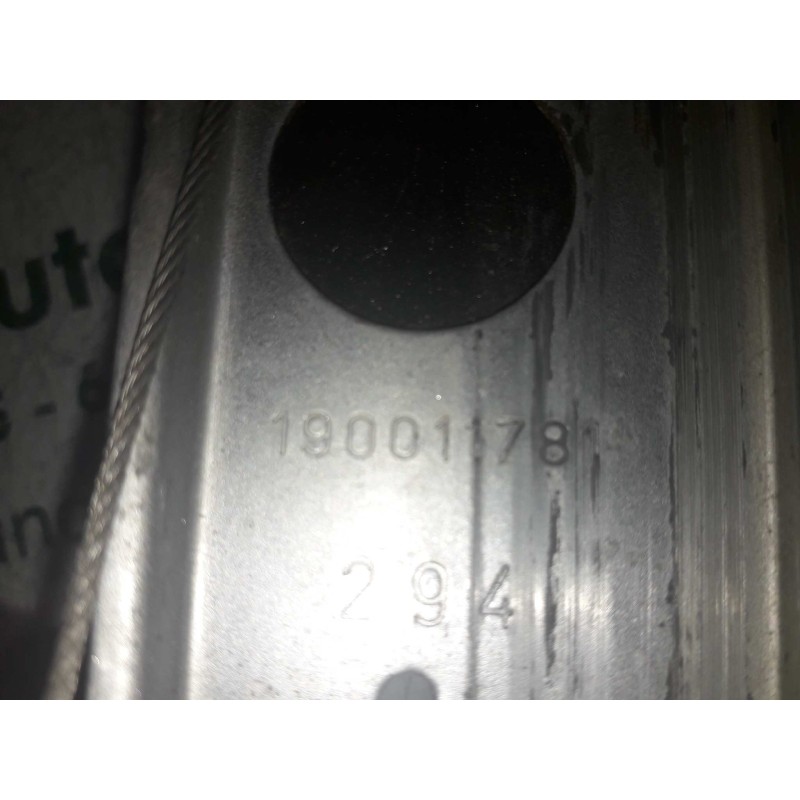 Recambio de elevalunas trasero derecho para renault megane ii berlina 5p confort authentique referencia OEM IAM 190011781 440726