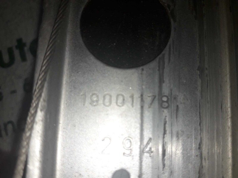 Recambio de elevalunas trasero derecho para renault megane ii berlina 5p confort authentique referencia OEM IAM 190011781 440726