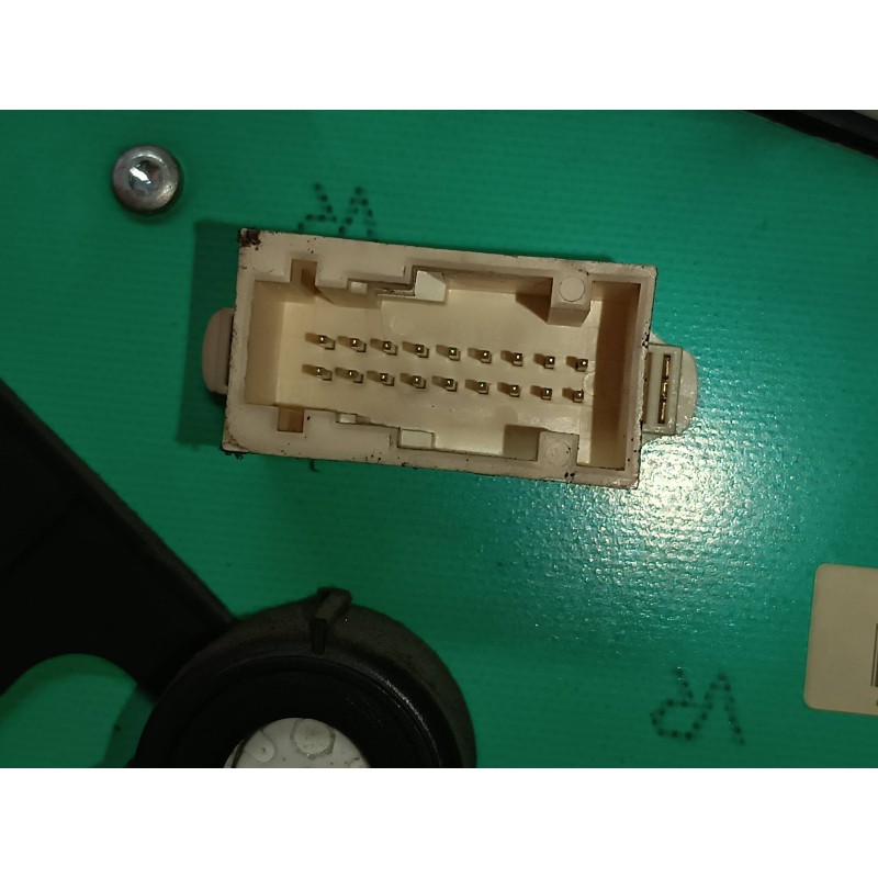 Recambio de cuadro instrumentos para citroen berlingo 1.9 d sx familiar referencia OEM IAM 9659364180 5550003000 5550003001