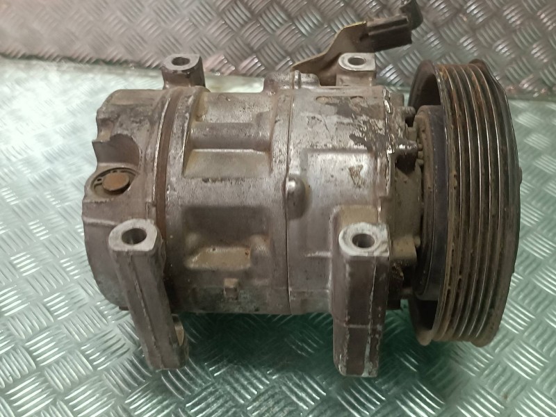 Recambio de compresor aire acondicionado para fiat stilo (192) 1.9 jtd 115 dynamic sky window referencia OEM IAM 2473003230 DC12
