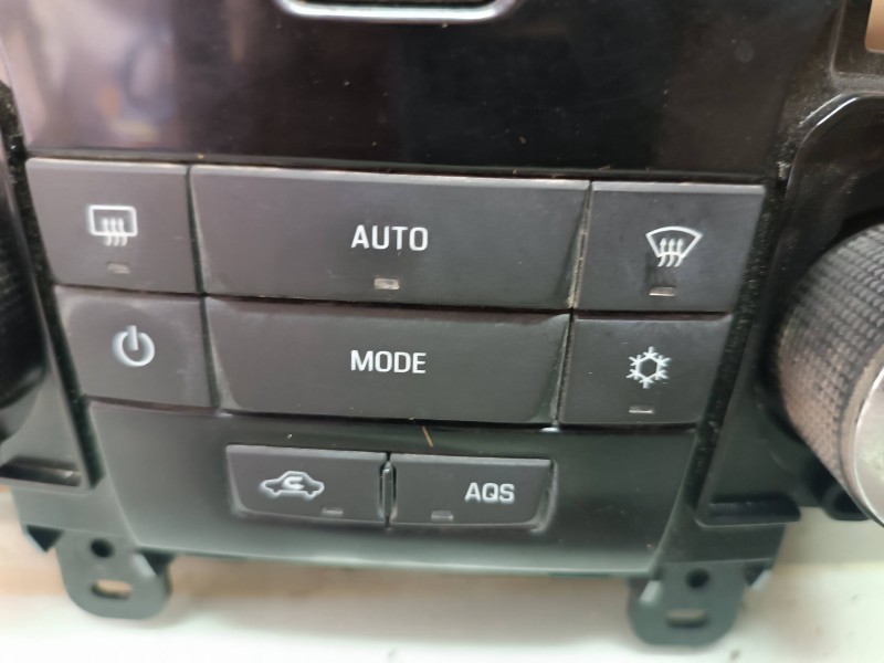Recambio de mando calefaccion / aire acondicionado para chevrolet cruze lt referencia OEM IAM 3827208 10102082 