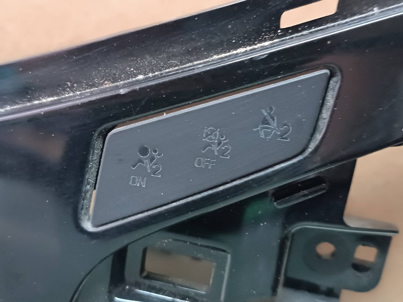 Recambio de mando calefaccion / aire acondicionado para chevrolet cruze lt referencia OEM IAM 3827208 10102082 