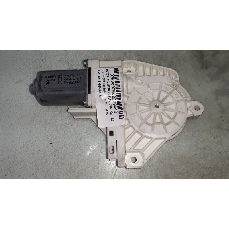 Recambio de motor elevalunas delantero izquierdo para audi a4 ber. (b8) basis referencia OEM IAM 8K0959801A 1101A66634110 053601