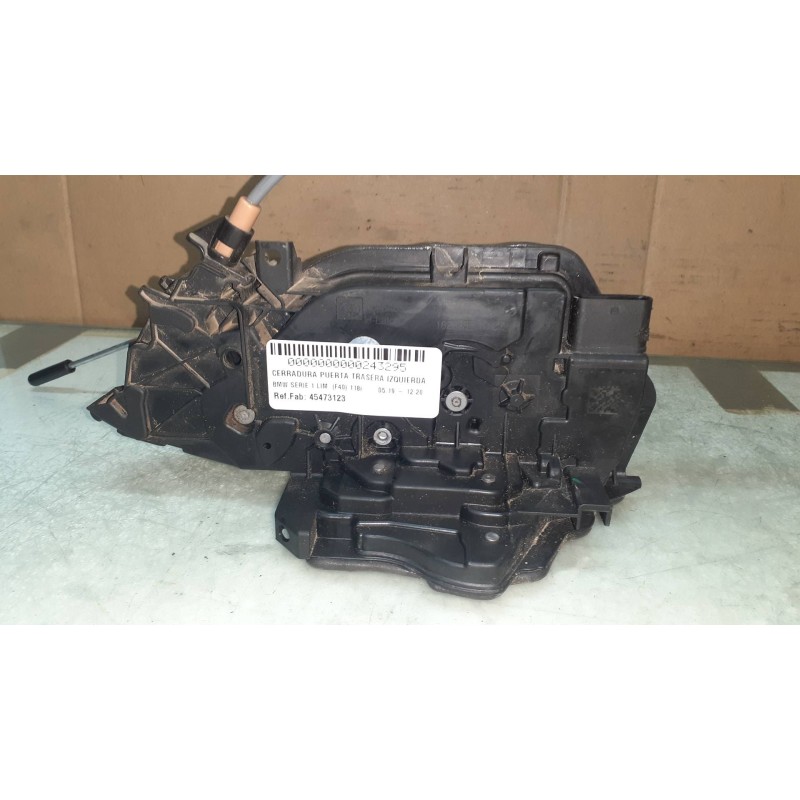 Recambio de cerradura puerta trasera izquierda para bmw serie 1 lim. (f40) 118i referencia OEM IAM 45473123 A046465 182838