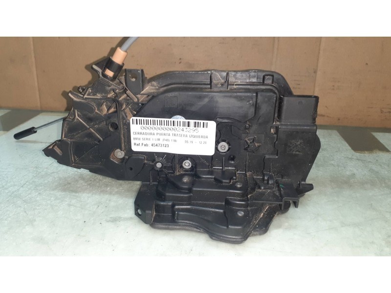 Recambio de cerradura puerta trasera izquierda para bmw serie 1 lim. (f40) 118i referencia OEM IAM 45473123 A046465 182838