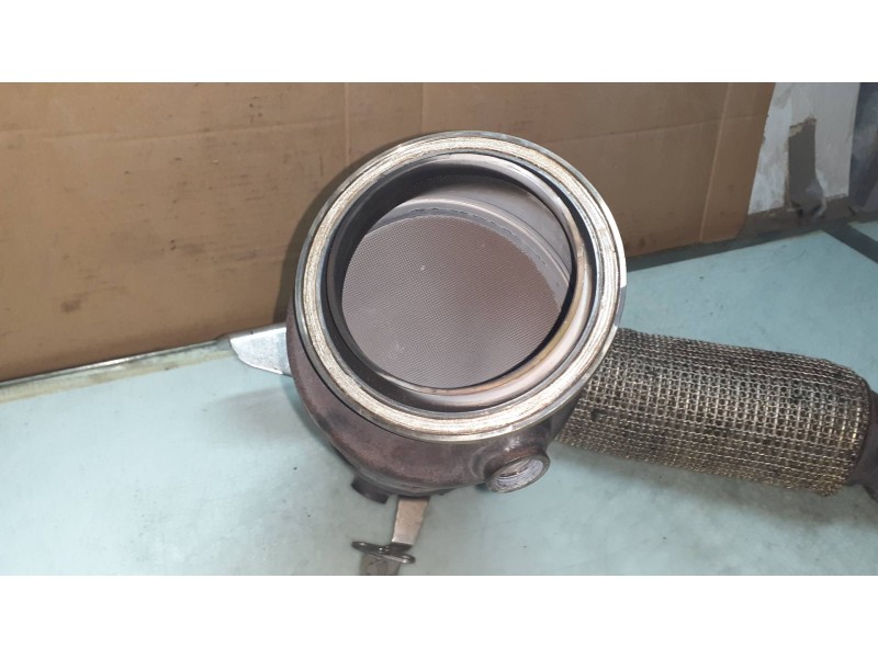 Recambio de catalizador para bmw serie 1 lim. (f40) 118i referencia OEM IAM 8616198 80672501 BOYSEN