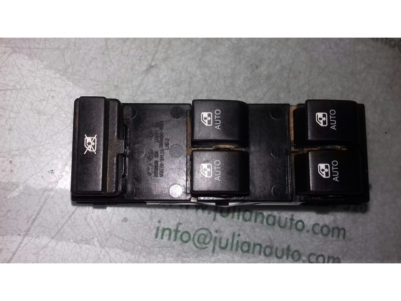 Recambio de mando elevalunas delantero izquierdo para kia cee´d active referencia OEM IAM 935701H120 3694901000 8+8 PINES