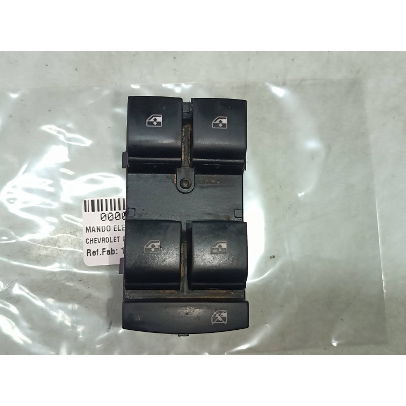 Recambio de mando elevalunas delantero izquierdo para chevrolet cruze lt referencia OEM IAM 13305295  CONECTOR 8 PINES