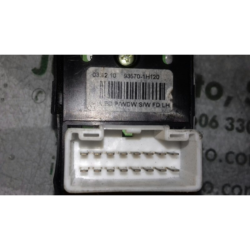 Recambio de mando elevalunas delantero izquierdo para kia cee´d active referencia OEM IAM 935701H120 3694901000 8+8 PINES