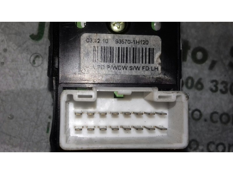 Recambio de mando elevalunas delantero izquierdo para kia cee´d active referencia OEM IAM 935701H120 3694901000 8+8 PINES