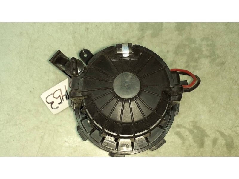 Recambio de ventilador calefaccion para audi a4 ber. (b8) basis referencia OEM IAM 8K1820021 500972772 