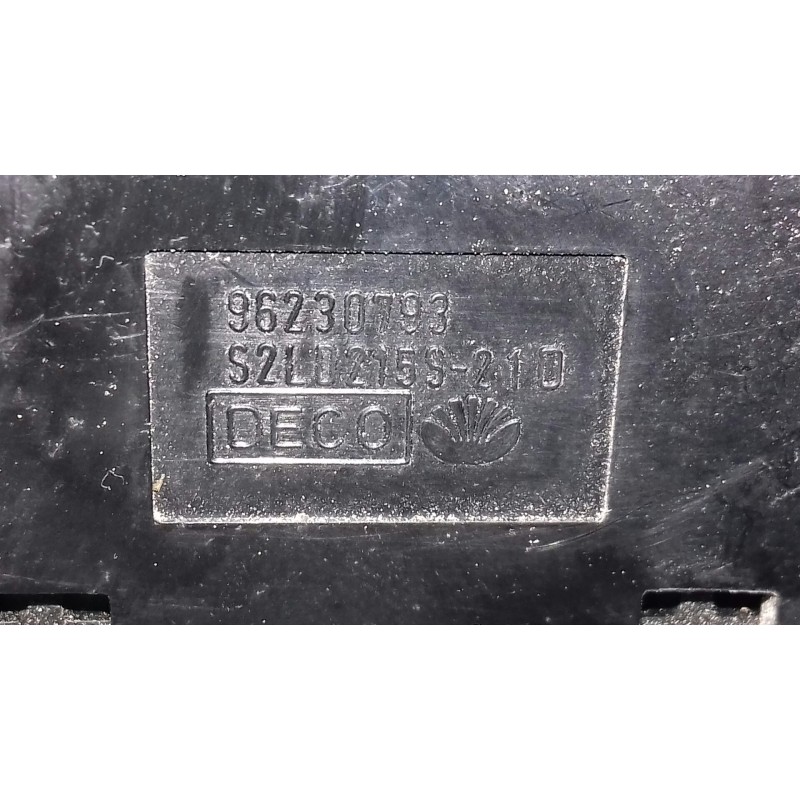 Recambio de mando elevalunas delantero izquierdo para daewoo lanos se referencia OEM IAM 621W01650 96230793 4+2 PINES