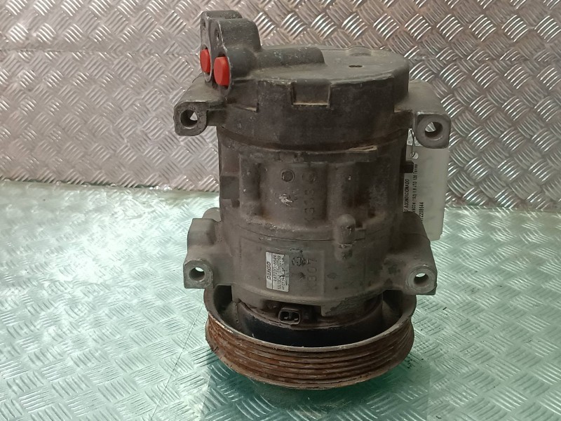 Recambio de compresor aire acondicionado para fiat stilo multi wagon (192) 1.9 jtd 120 torino referencia OEM IAM 4472208644 5SL1