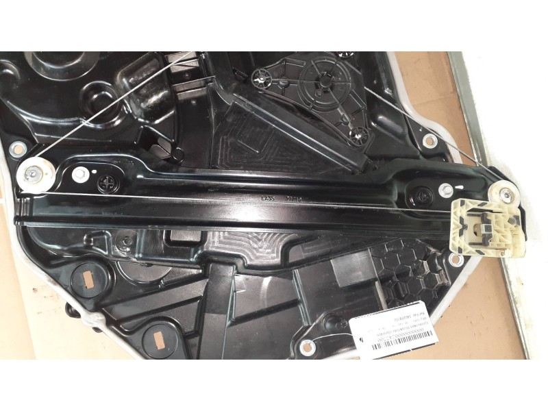 Recambio de elevalunas delantero izquierdo para bmw serie 1 lim. (f40) 118i referencia OEM IAM 5A02FB1 4WWA033 ELECTRICO