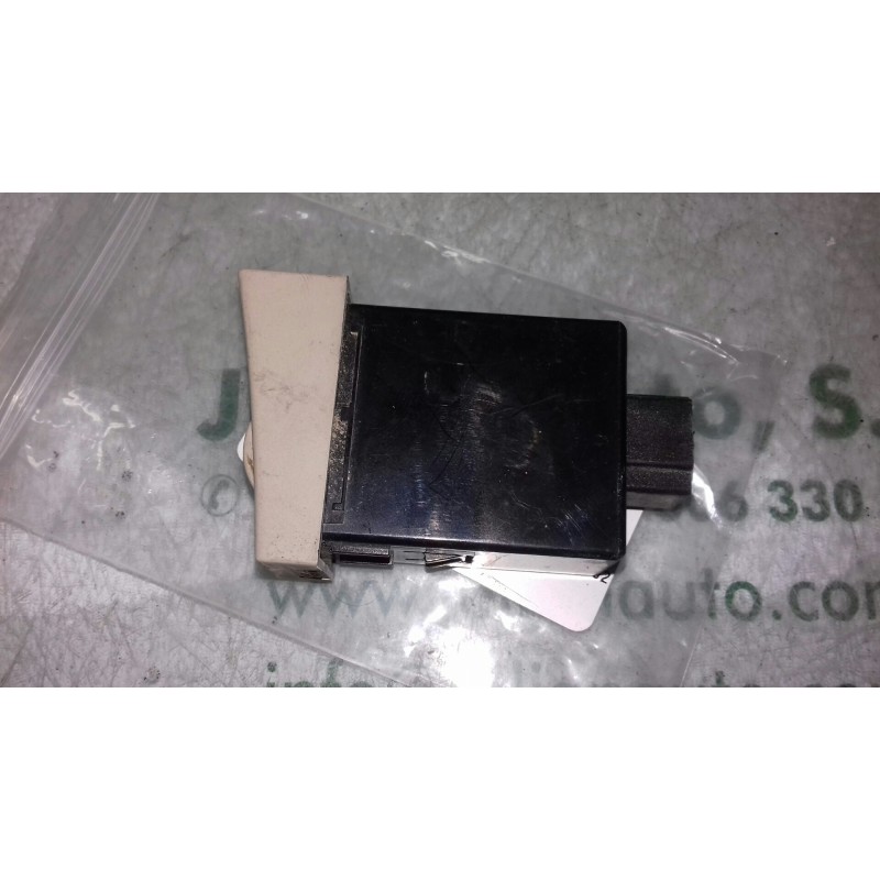 Recambio de interruptor para hyundai santa fe (bm) 2.2 crdi comfort 4x4 referencia OEM IAM 751U00080 211000245 REGULADOR LUCES