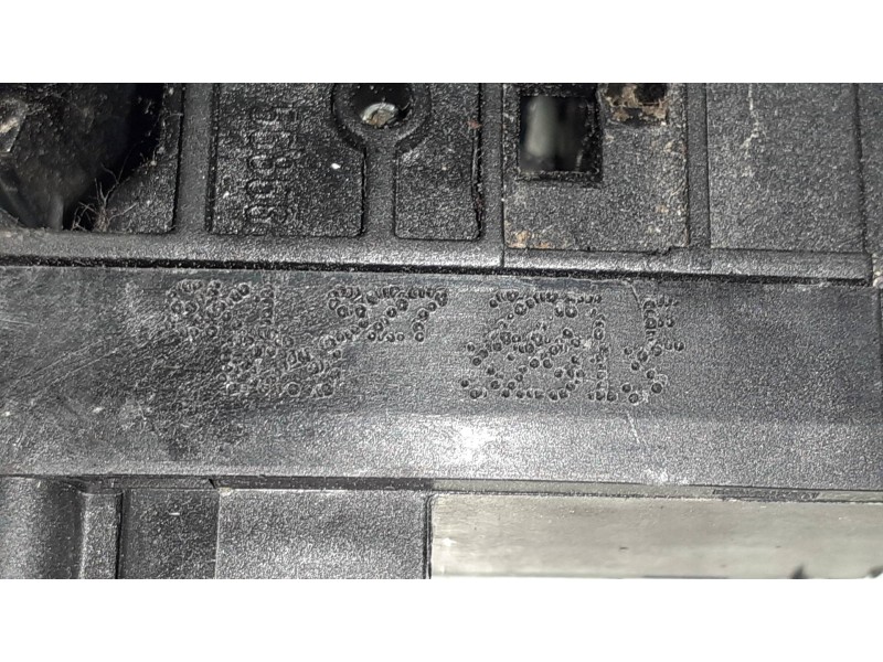 Recambio de interruptor para audi a4 ber. (b8) basis referencia OEM IAM 8K1927225E  FRENO MANO