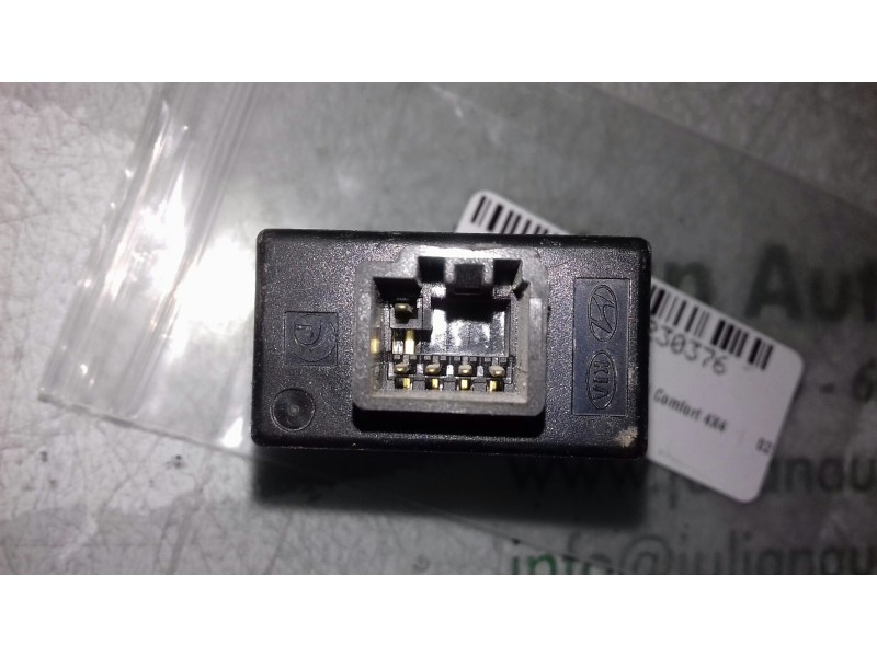 Recambio de interruptor para hyundai santa fe (bm) 2.2 crdi comfort 4x4 referencia OEM IAM 751U00080 211000245 REGULADOR LUCES