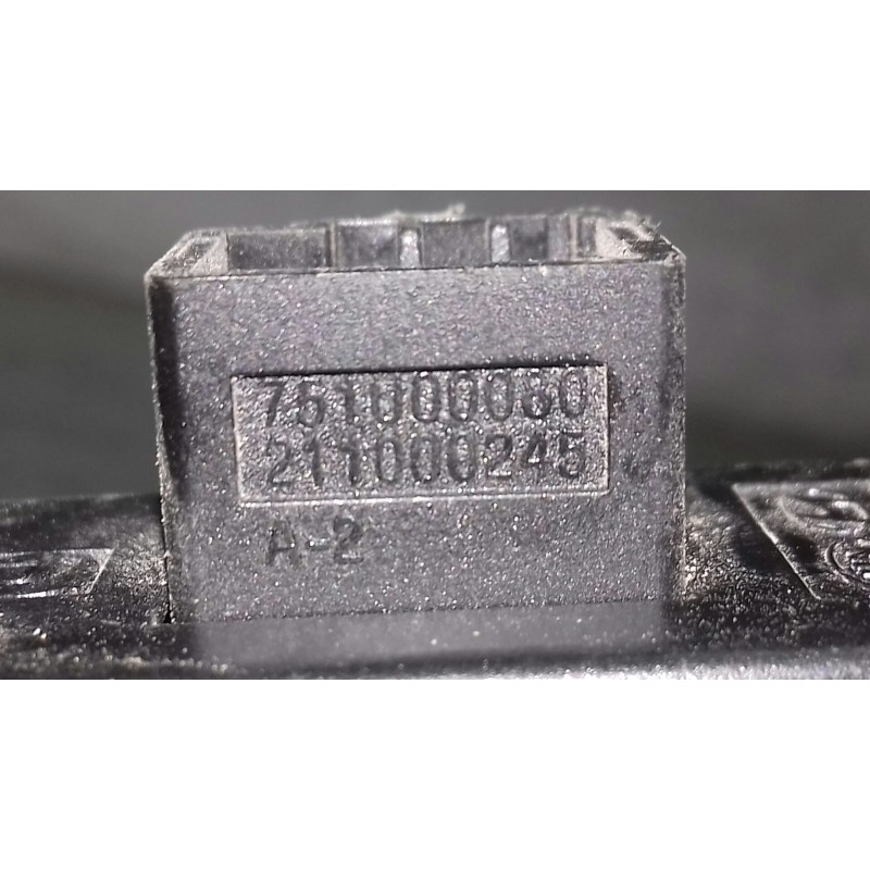 Recambio de interruptor para hyundai santa fe (bm) 2.2 crdi comfort 4x4 referencia OEM IAM 751U00080 211000245 REGULADOR LUCES