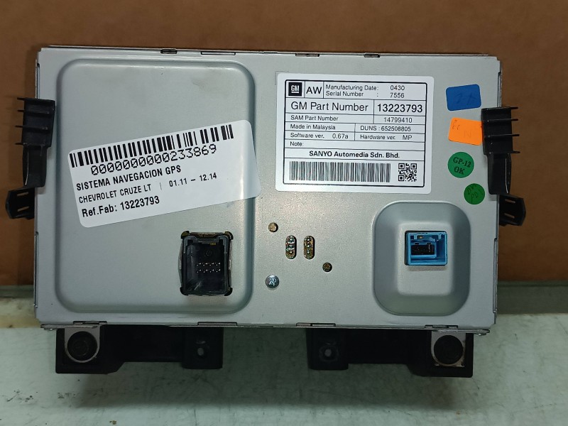 Recambio de sistema navegacion gps para chevrolet cruze lt referencia OEM IAM 13223793 14799410 SANYO