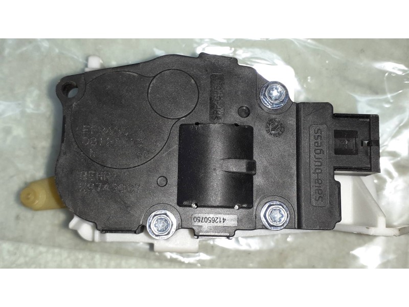 Recambio de motor calefaccion para audi a4 ber. (b8) basis referencia OEM IAM K9749007  CONECTOR 4 PINES